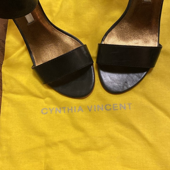 NWT Cynthia Vincent High Heels With Box & Dust Bag, size 8, color black, 3” heel - Picture 3 of 6